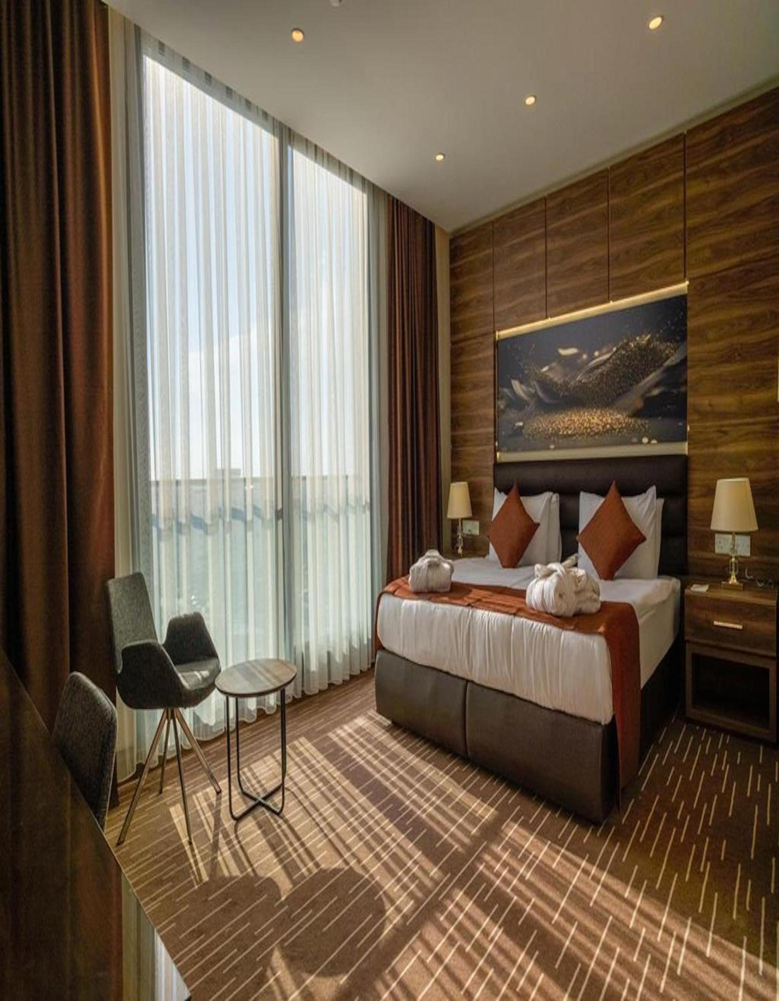 Ekor Elegance Hotel 파마구스타 외부 사진