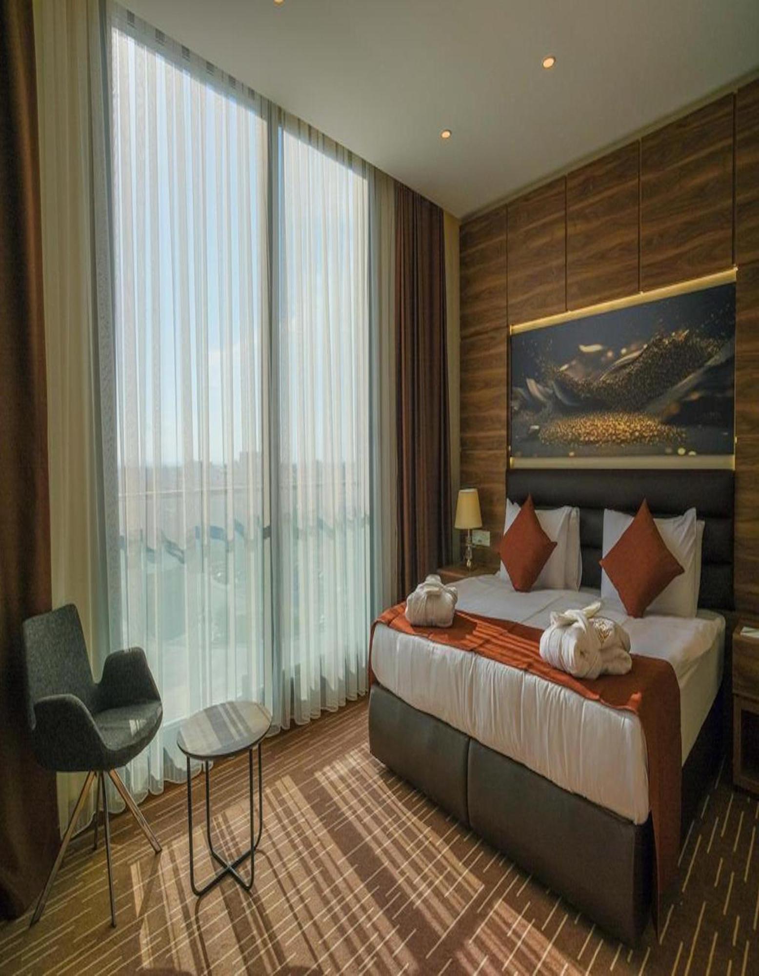 Ekor Elegance Hotel 파마구스타 외부 사진