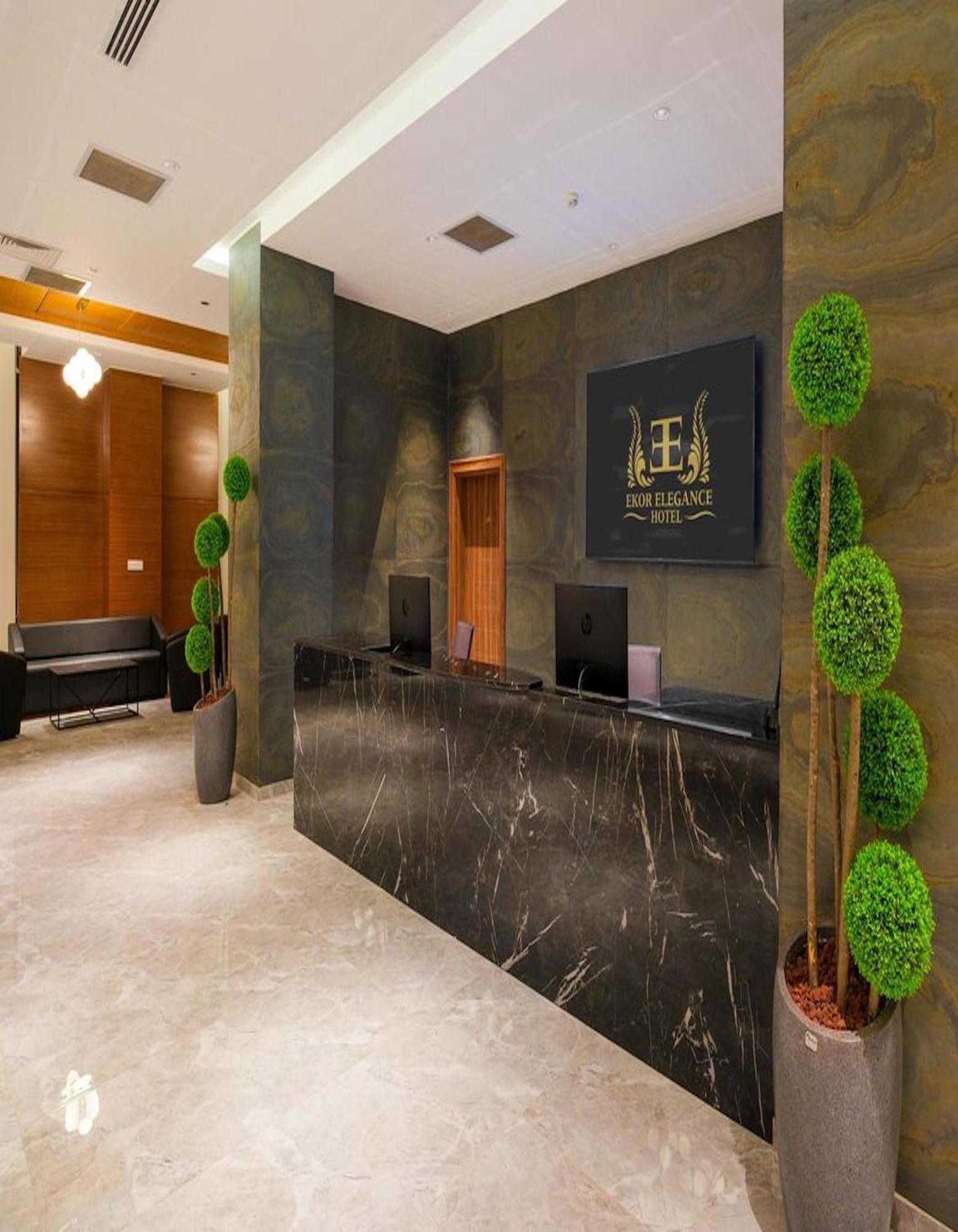 Ekor Elegance Hotel 파마구스타 외부 사진