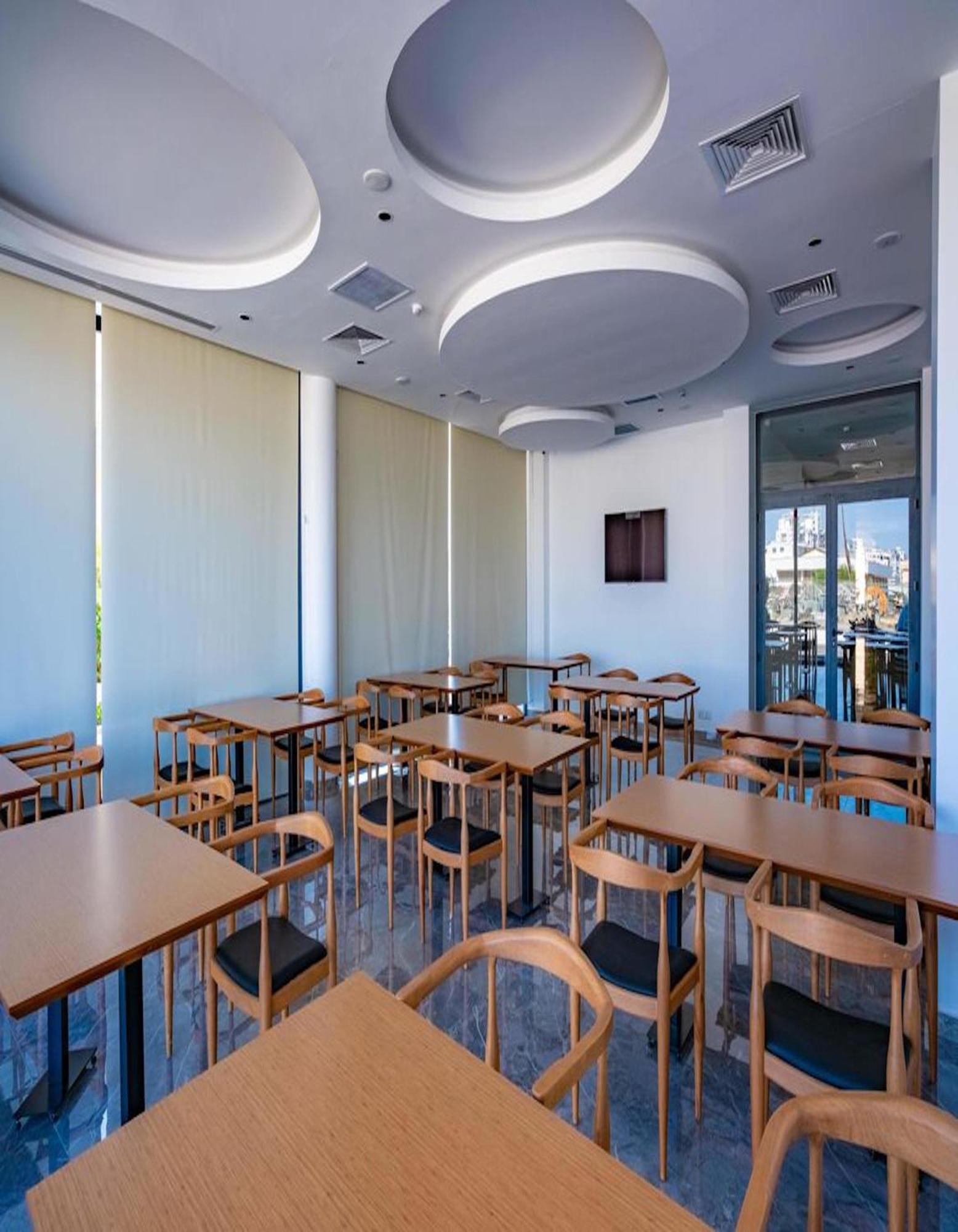 Ekor Elegance Hotel 파마구스타 외부 사진